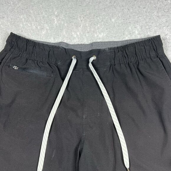 Vuori Bank Shorts Men’s Medium Black Drawstring Athletic Pocket Stretch - Picture 2 of 10